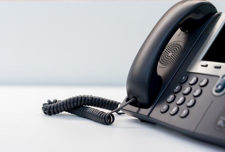 Bild zeigt ein Telefonapparat